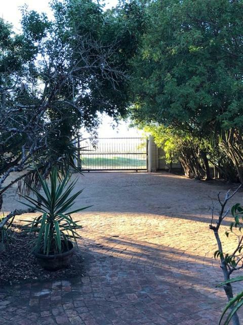 The Vineyard East Ξενοδοχείο Durbanville Εξωτερικό φωτογραφία