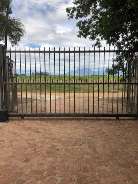 The Vineyard East Ξενοδοχείο Durbanville Εξωτερικό φωτογραφία